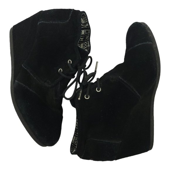 Toms Desert Wedge Ankle Boots US 7 EU 37.5 Booties Black Suede Leather Lace Up - Picture 2 of 11